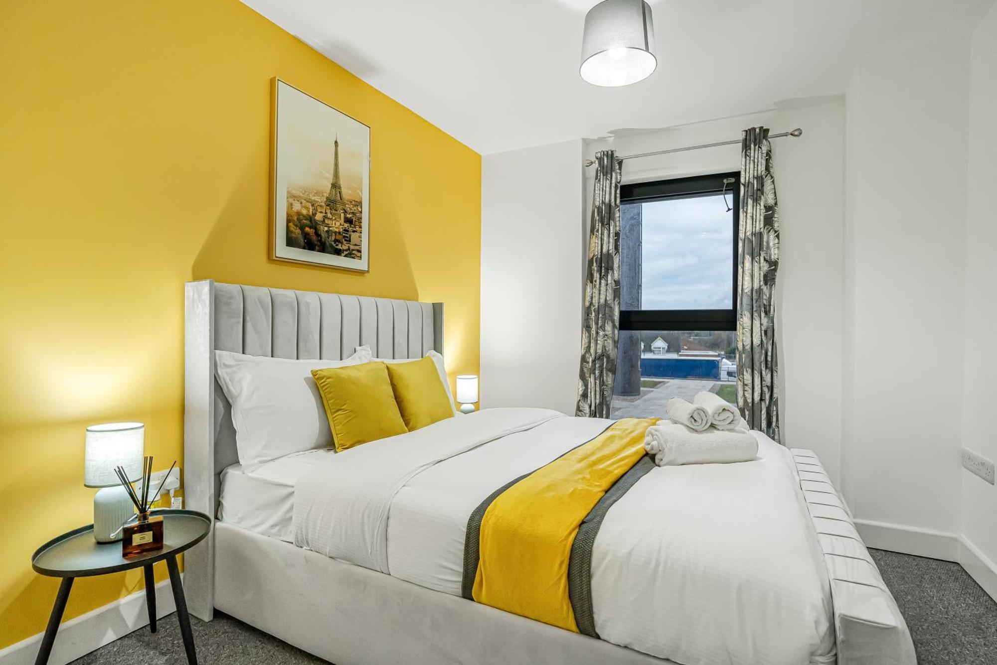 One And Two Bed Apartments Slough Near Heathrow Colnbrook Экстерьер фото