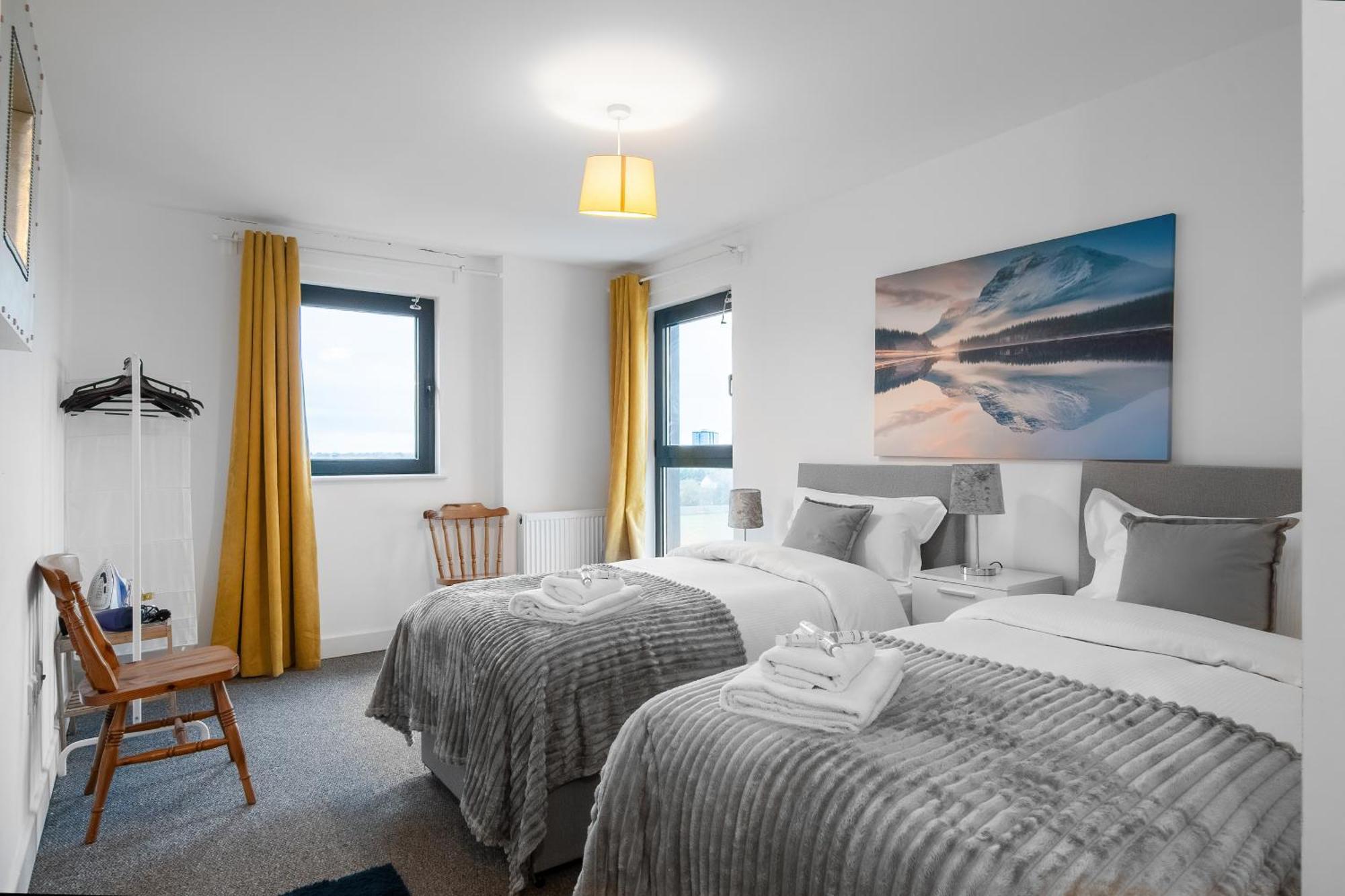 One And Two Bed Apartments Slough Near Heathrow Colnbrook Экстерьер фото